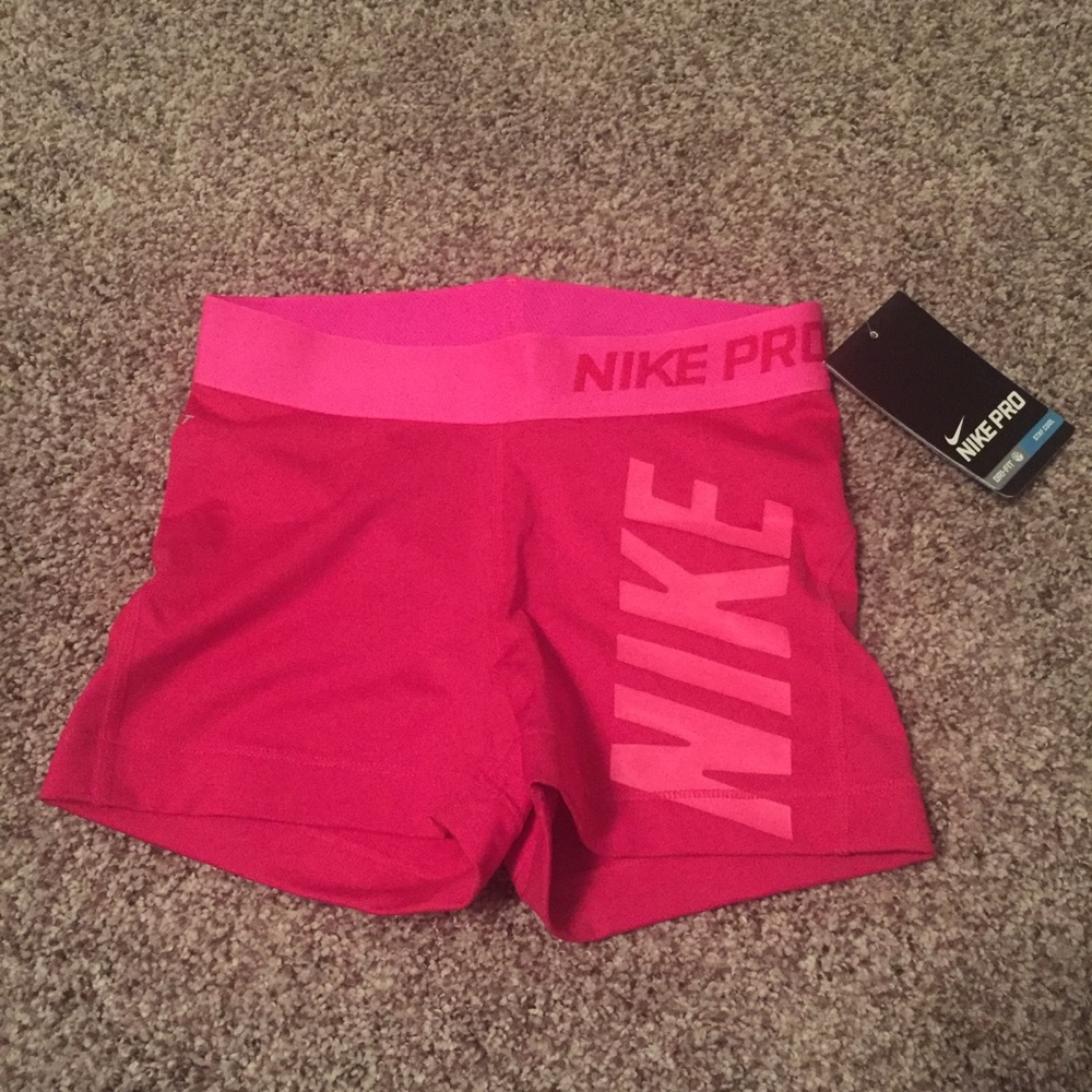Women’s Nike Pro compression shorts